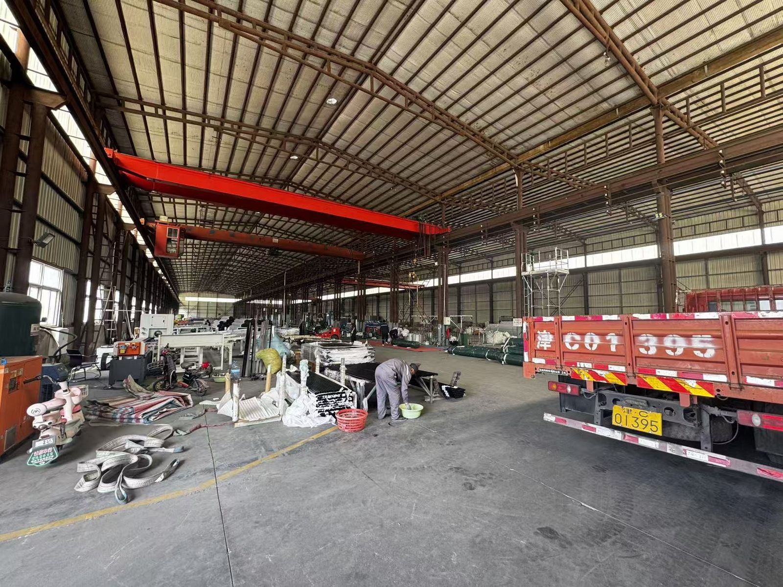 Workshop logistics — HJ Fence factory, Tianjin